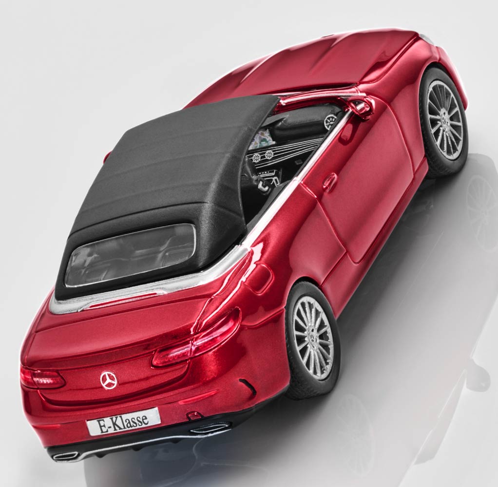 Модель Mercedes-Benz E-Class Cabriolet (A238),AMG Line, Scale 1:43, Designo Hyacinth Red Metallic