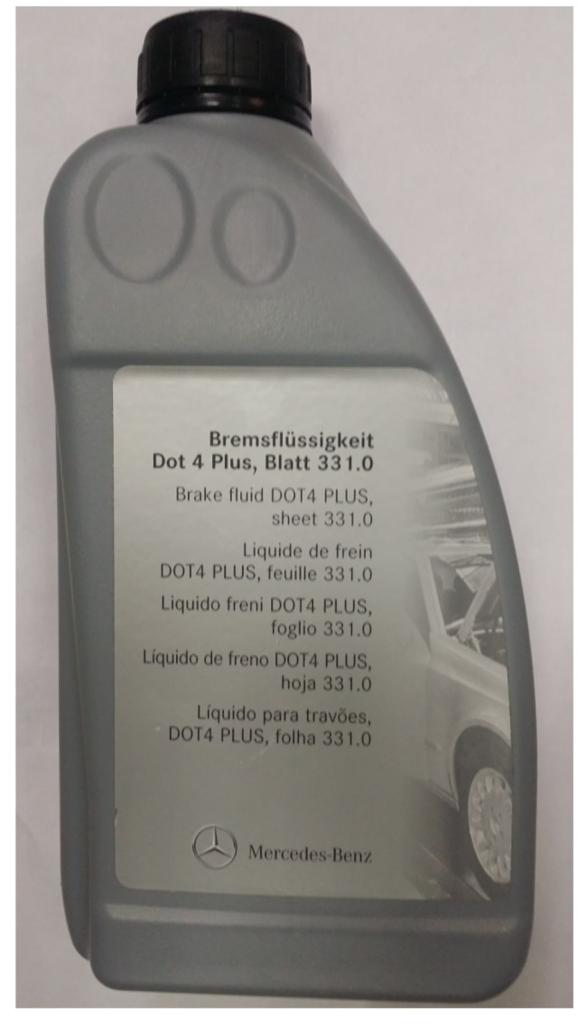 Тормозная жидкость Mercedes MB 331.0 DOT 4 Plus, канистра 1 л